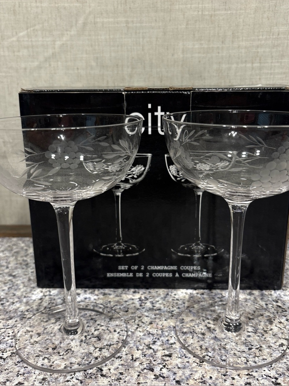 Set Of 2 City Chic Etched Champagne Glasses In Box
